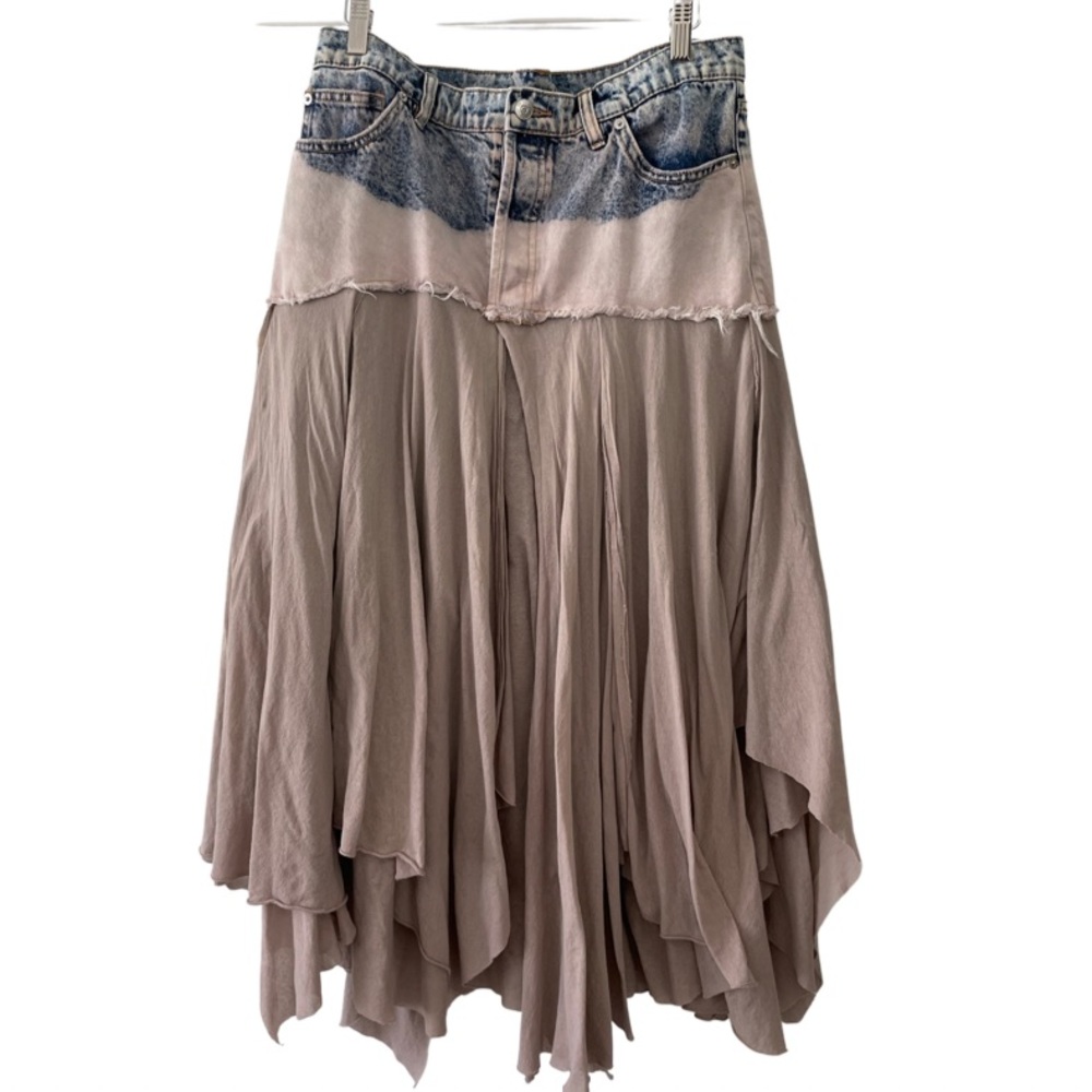 Free People Under Your Spell Denim Maxi
Size 8